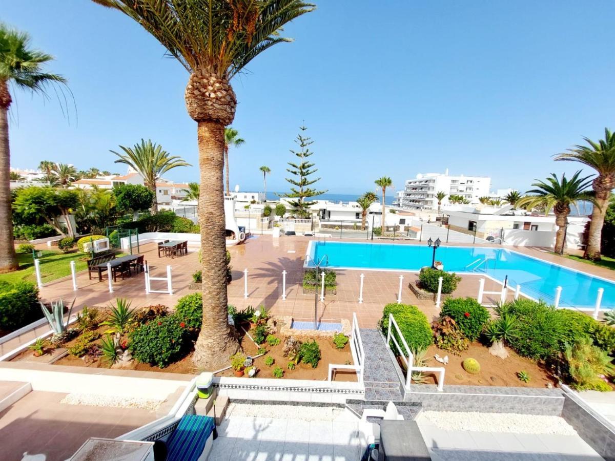 First Line Villa Floor Studio Apartment With Amazing Sea View Air Conditioned Just 50M From The Beach Costa Adeje  Luaran gambar