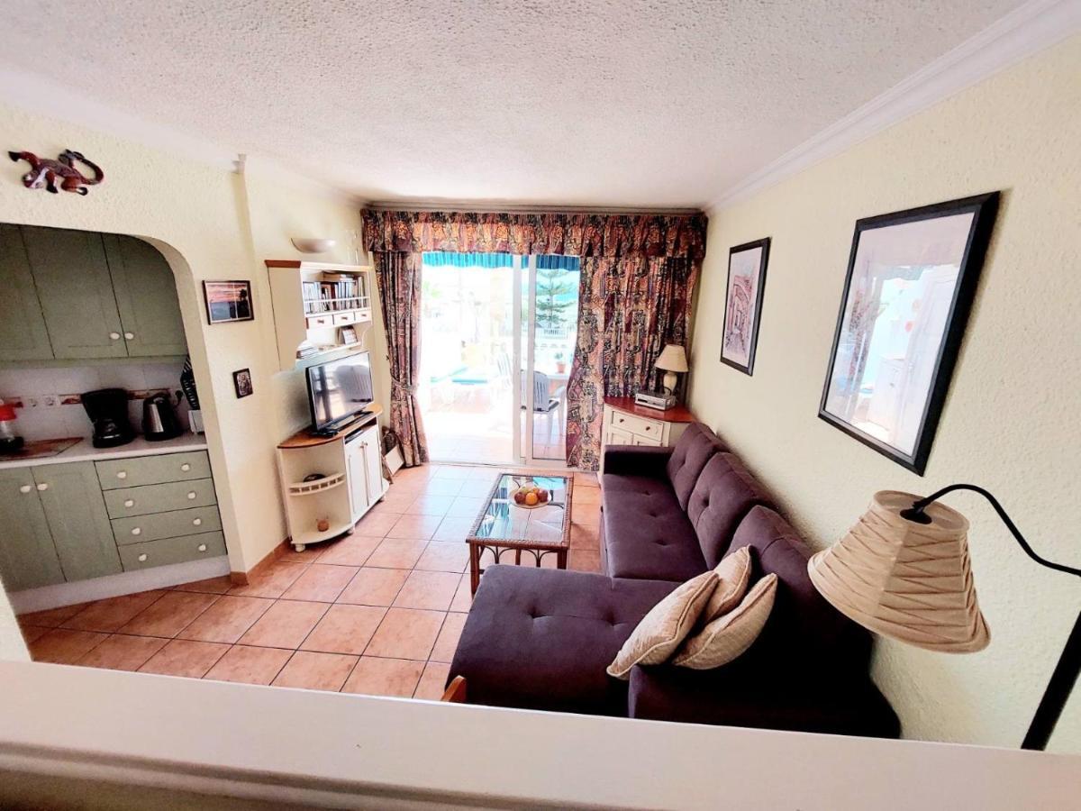 First Line Villa Floor Studio Apartment With Amazing Sea View Air Conditioned Just 50M From The Beach Costa Adeje  Luaran gambar