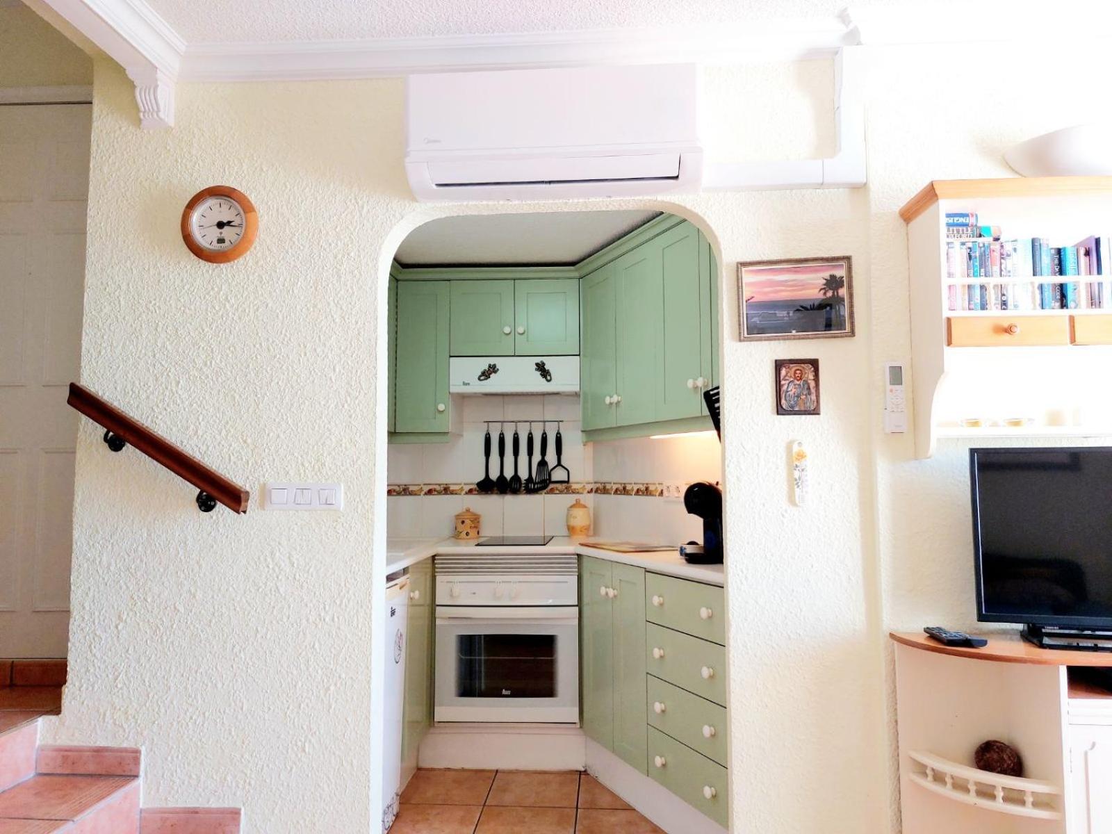 First Line Villa Floor Studio Apartment With Amazing Sea View Air Conditioned Just 50M From The Beach Costa Adeje  Luaran gambar
